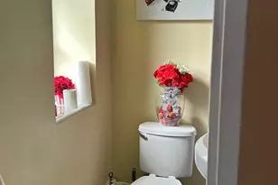 215 Chestnut Pl, Cherry Hill, NJ 08002 - Photo 12