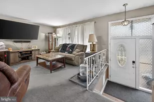 24 State St, Gloucester Township, NJ 08012 - Photo 2