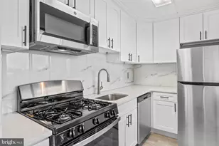 423 Playa Del Sol, Cherry Hill, NJ 08002 - Photo 6