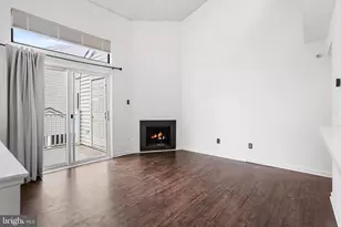 806 Gregorys Way, Voorhees, NJ 08043 - Photo 4