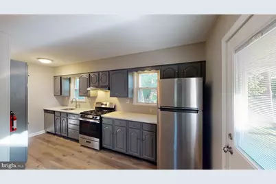 505 W Brooke Avenue, Magnolia, NJ 08049 - Photo 2