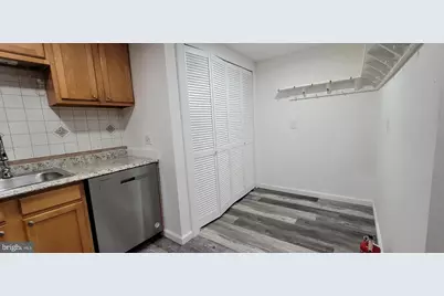 2209 Greenwood Drive, Lindenwold, NJ 08021 - Photo 10