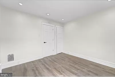 830 N 32nd Street, Camden, NJ 08105 - Photo 20
