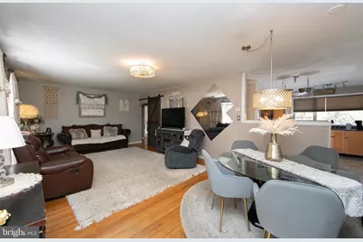 10 Lakevilla Drive, Voorhees, NJ 08043 - Photo 2