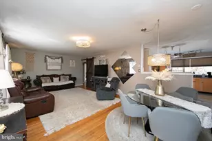 10 Lake Villa Dr, Voorhees, NJ 08043 - Photo 2