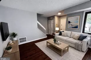 33 Georgetown Rd, Lindenwold, NJ 08021 - Photo 4