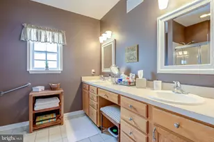 21 Kristian Dr, Sicklerville, NJ 08081 - Photo 16