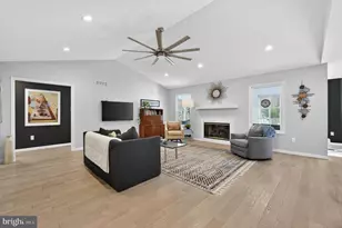 216 Whitehall Ct, Voorhees, NJ 08043 - Photo 8