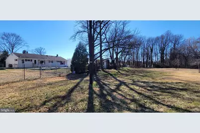 319 5th Avenue, Bellmawr, NJ 08031 - Photo 46