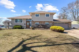 27 Randy Rd, Gloucester Township, NJ 08029 - Photo 2