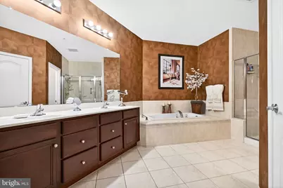 137 Plaza Grande, Cherry Hill, NJ 08002 - Photo 28