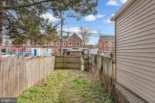 1070 Niagara Rd, Camden, NJ 08104 - Photo 18