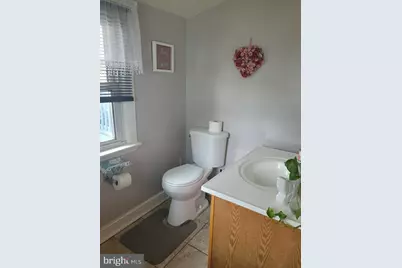 2410 Fourth St, Woodlynne, NJ 08107 - Photo 4