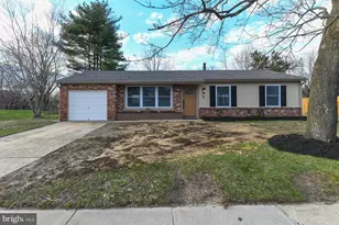 10 Ivy Ln, Sicklerville, NJ 08081 - Photo 2