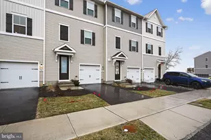 44 Basswood St, Berlin, NJ 08009 - Photo 2