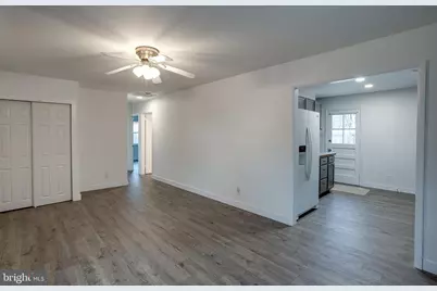 32 S Rose Lane, Berlin, NJ 08091 - Photo 6