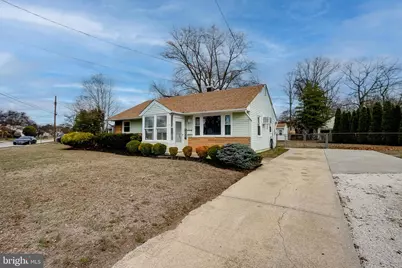 32 S Rose Lane, Berlin, NJ 08091 - Photo 2