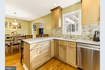 656 E Greenman Road, Haddonfield, NJ 08033 - Photo 2