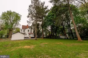 19 E Cedar Ave, Merchantville, NJ 08109 - Photo 52