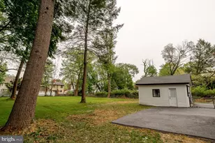 19 E Cedar Ave, Merchantville, NJ 08109 - Photo 50