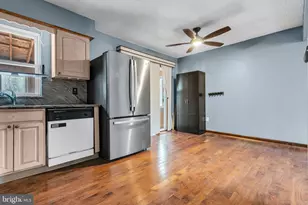 1080 Pederson Blvd, Waterford Township, NJ 08004 - Photo 12