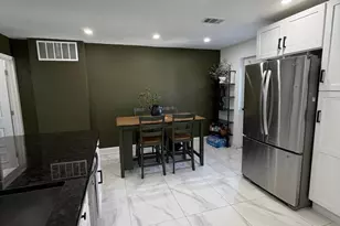 602 N 34th St, Camden, NJ 08105 - Photo 10