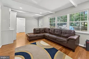 8 Battery Hill Dr, Voorhees, NJ 08043 - Photo 10