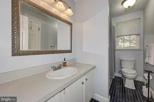 8 Battery Hill Dr, Voorhees, NJ 08043 - Photo 32