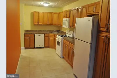 402 Sussex House #402, Cherry Hill, NJ 08034 - Photo 8