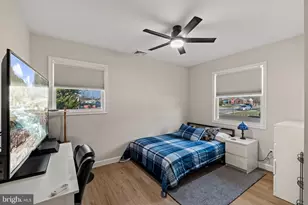 225 Pennsylvania Ave, Clementon, NJ 08021 - Photo 12