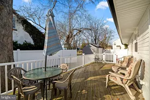 225 Pennsylvania Ave, Clementon, NJ 08021 - Photo 20