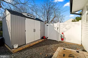 225 Pennsylvania Ave, Clementon, NJ 08021 - Photo 22