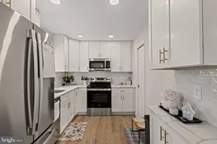 225 Pennsylvania Ave, Clementon, NJ 08021 - Photo 8