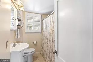 553 W Kings Hwy, Audubon, NJ 08106 - Photo 14