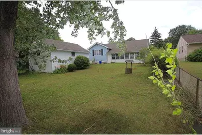 204 Cumberland Avenue, Magnolia, NJ 08049 - Photo 12
