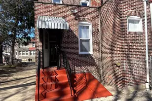 1352 Carl Miller Blvd, Camden, NJ 08104 - Photo 1