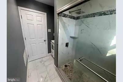 1352 Carl Miller Boulevard, Camden, NJ 08104 - Photo 12