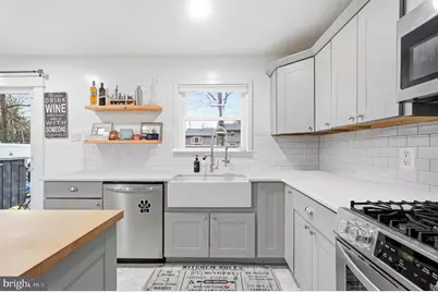 422 Chapel Avenue E, Cherry Hill, NJ 08034 - Photo 12