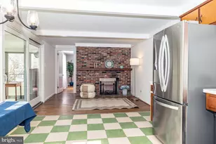 105 Deerfield Dr, Cherry Hill, NJ 08034 - Photo 16