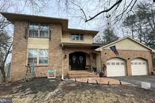 31 Signal Hill Dr, Voorhees, NJ 08043 - Photo 1