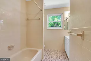 131 Middlesex Ave, Voorhees, NJ 08043 - Photo 26