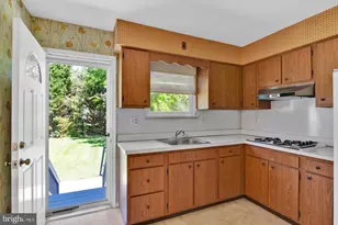 131 Middlesex Ave, Voorhees, NJ 08043 - Photo 16