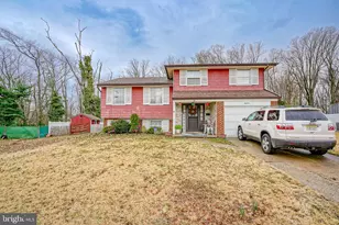 18 Sleepy Hollow Rd, Stratford, NJ 08084 - Photo 2