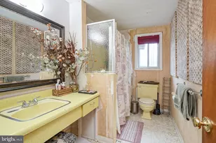 18 Sleepy Hollow Rd, Stratford, NJ 08084 - Photo 24