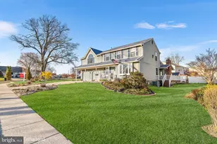 8201 Weymouth Dr, Pennsauken, NJ 08109 - Photo 2