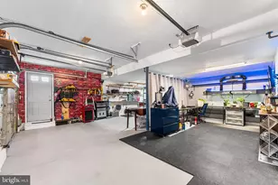 8201 Weymouth Dr, Pennsauken, NJ 08109 - Photo 40