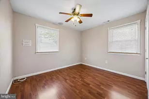 463 Colonial Rd, Bellmawr, NJ 08031 - Photo 12