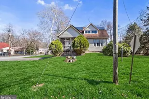 607 Railroad Blvd, Cherry Hill, NJ 08003 - Photo 2