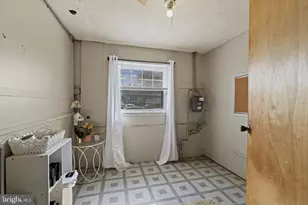 111 E Hemmings Way, Lawnside, NJ 08045 - Photo 32
