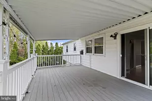 111 E Hemmings Way, Lawnside, NJ 08045 - Photo 20